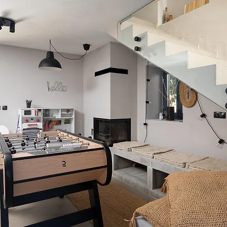 Stanza Campitelli For Up To 21 People In Istria With Private Pool And Pet Friendly *