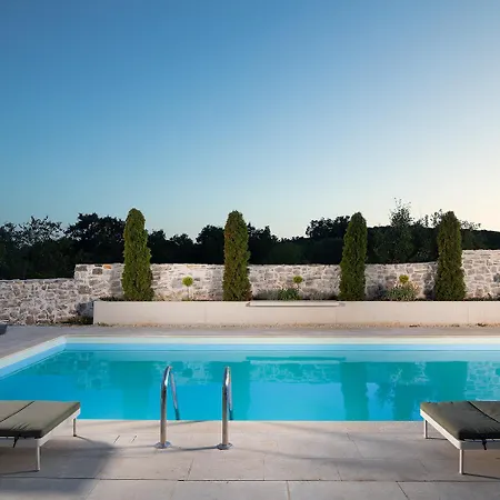 Villa Stanza Campitelli For Up To 21 People In Istria With Private Pool And Pet Friendly *